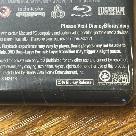 Rogue One: A Star Wars Story Blu-ray, 2016 FELICITY JONES NEW The Force Awakens - Picture 7 of 8